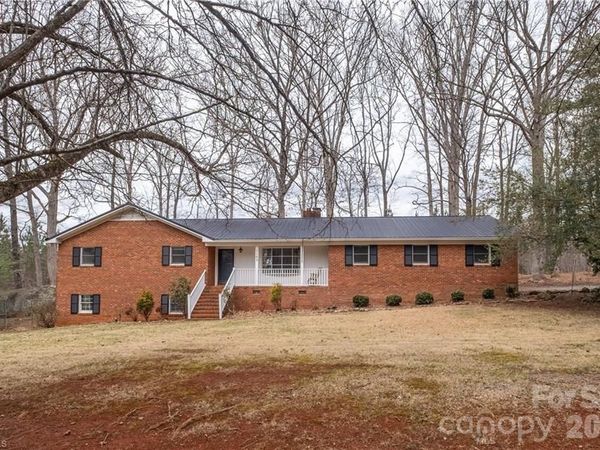 1165 Canaan Church Road , Denton, NC 27239