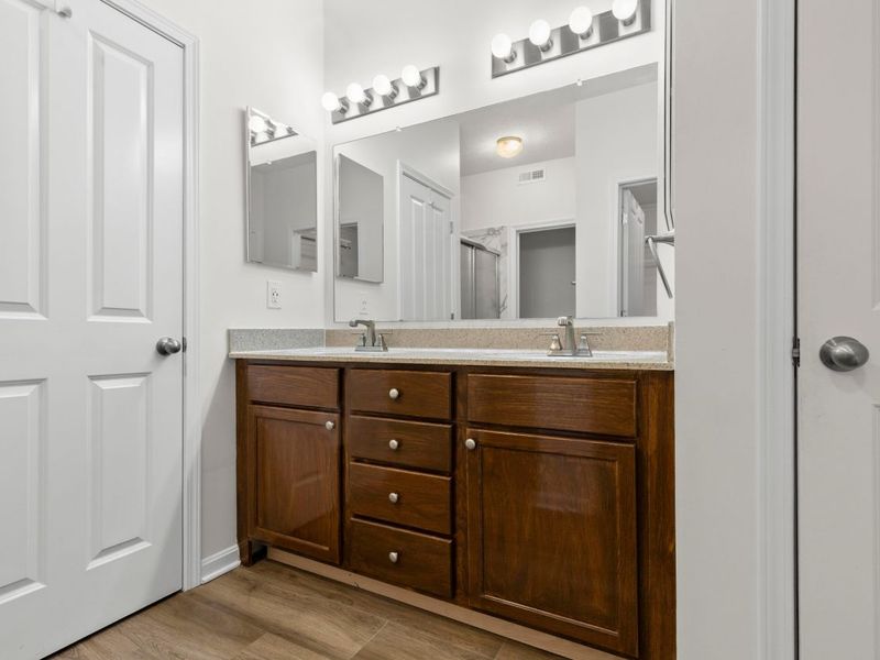 599 Wintergreen Way, Lewis Center, OH 43035 Photo 15