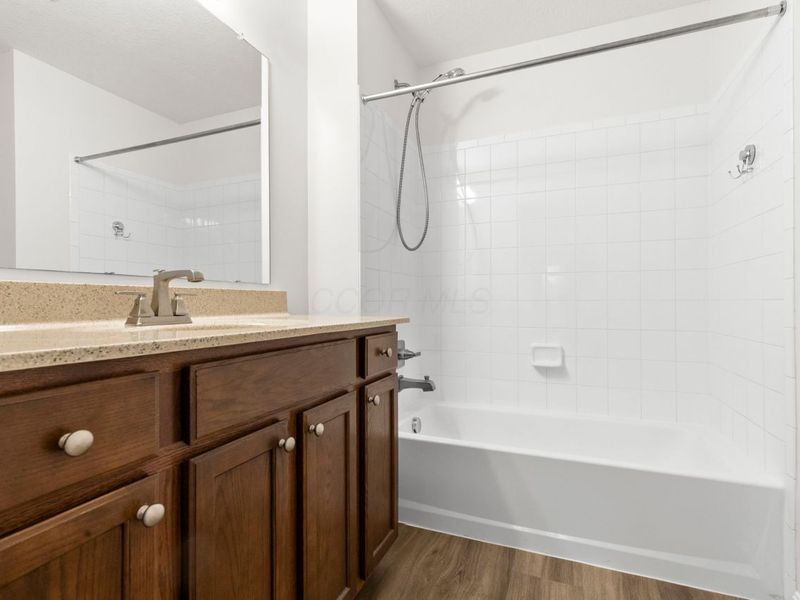 599 Wintergreen Way, Lewis Center, OH 43035 Photo 24