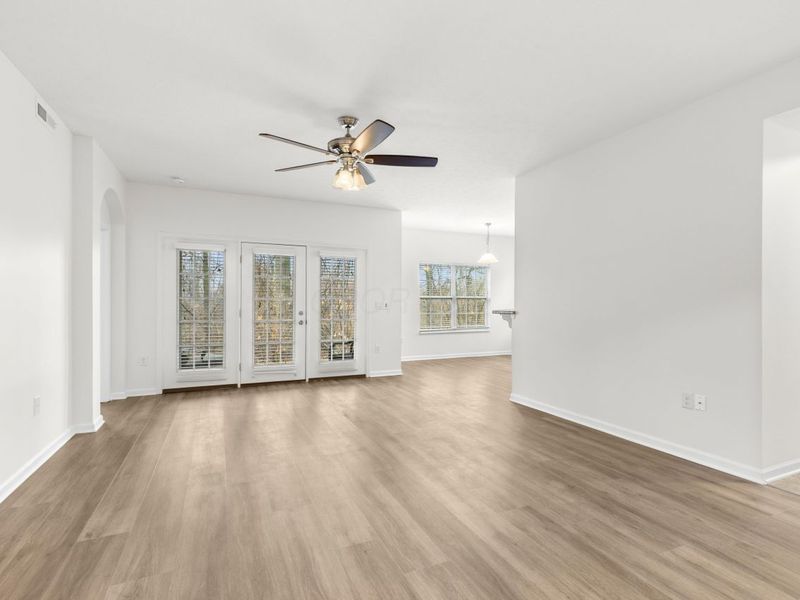 599 Wintergreen Way, Lewis Center, OH 43035 Photo 3