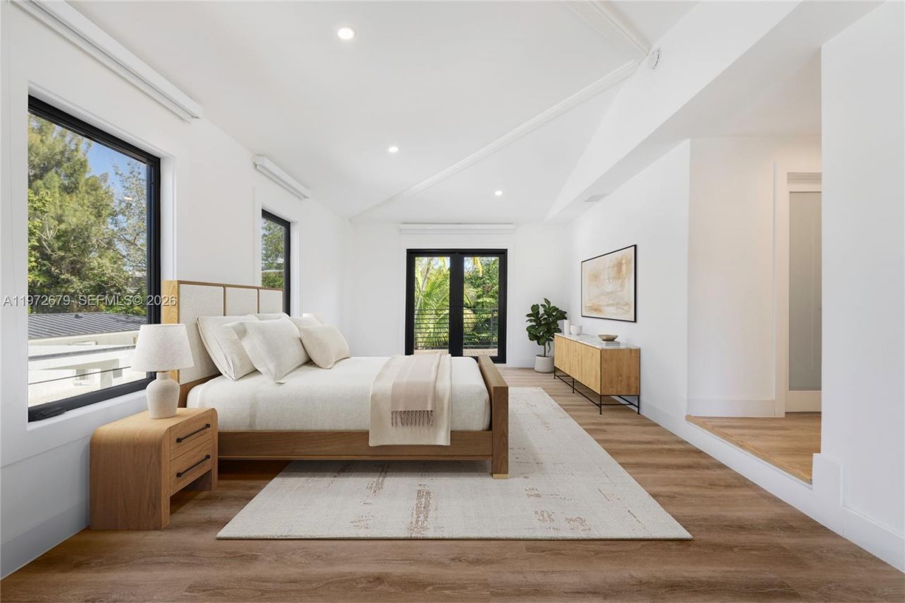 7111 SW 63rd Ave , South Miami, FL 33143 Photo