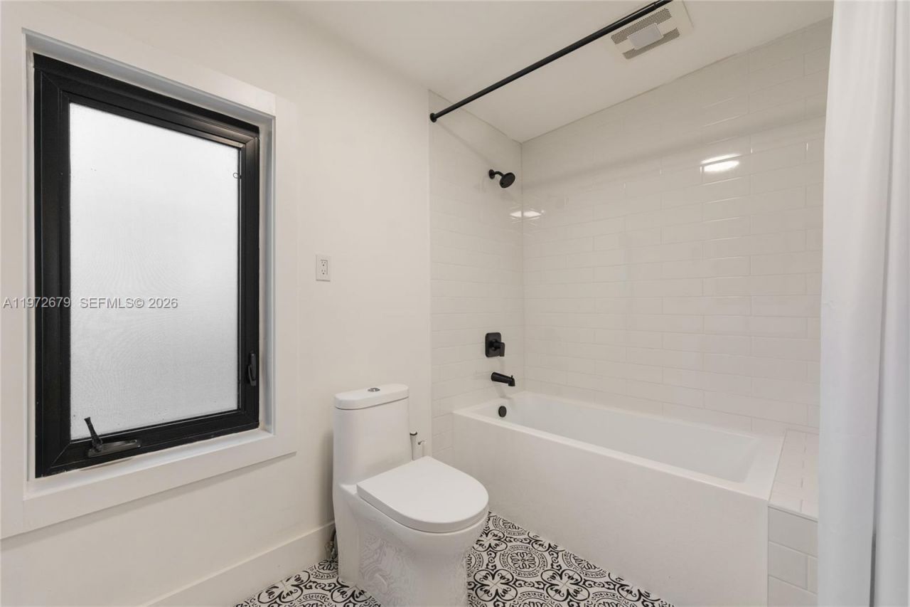 7111 SW 63rd Ave , South Miami, FL 33143 Photo