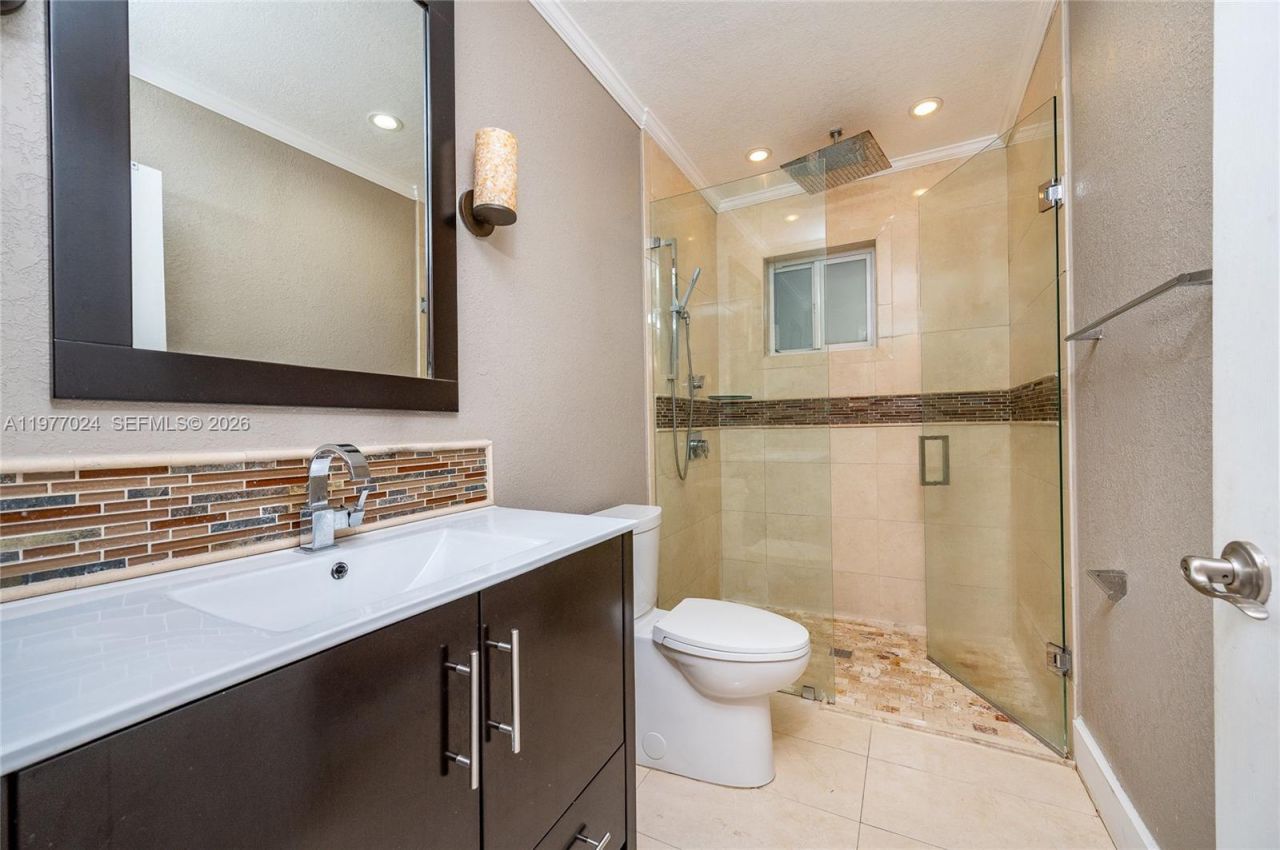 12930 SW 190th St , Miami, FL 33177 Photo