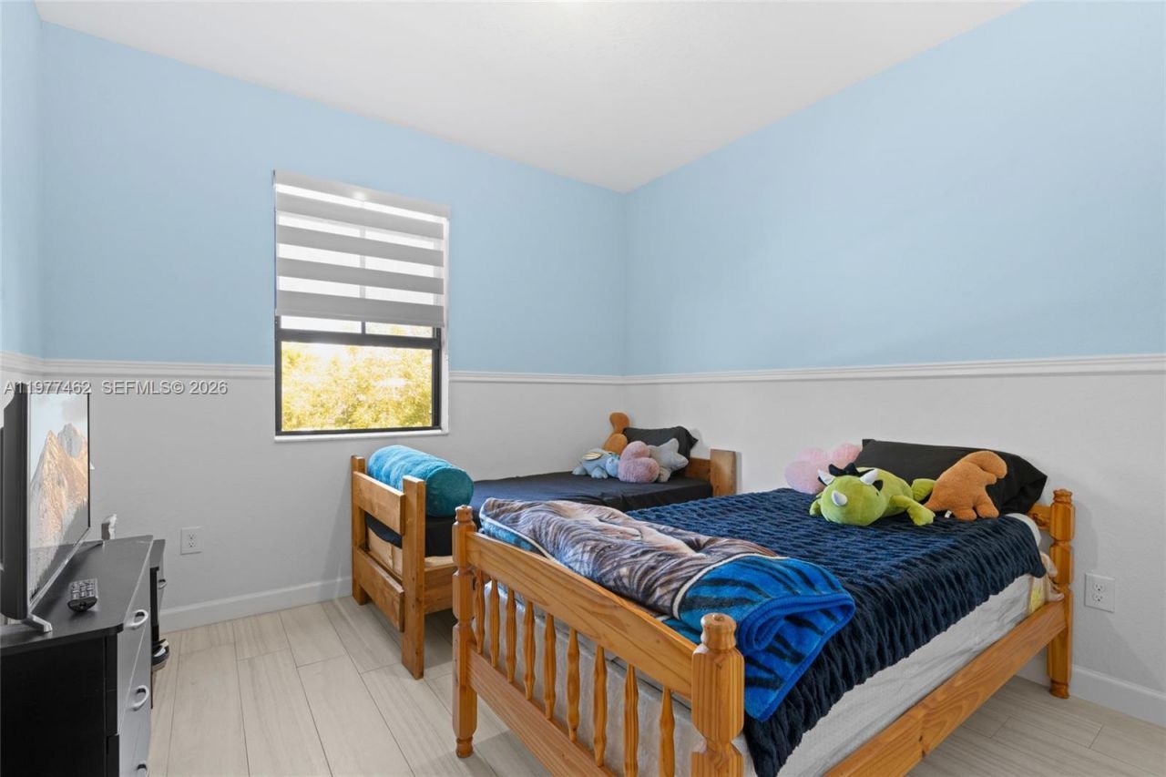 2380 NE 1st St , Homestead, FL 33033 Photo