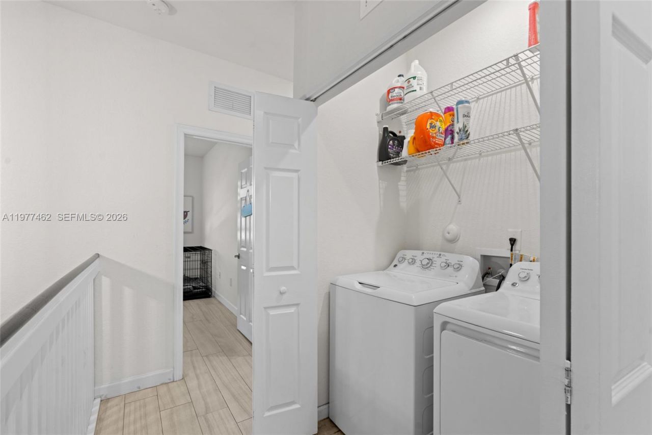 2380 NE 1st St , Homestead, FL 33033 Photo