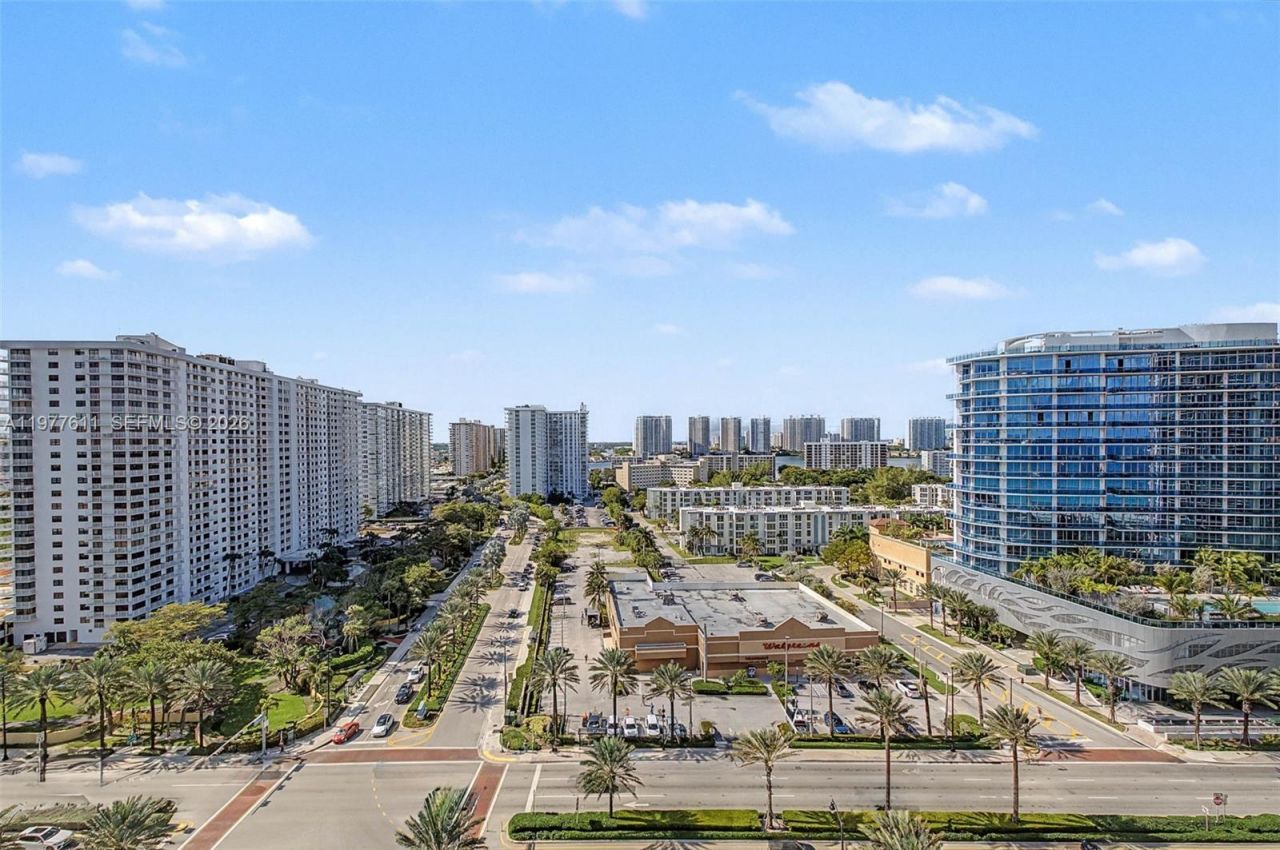 17475 Collins Ave, Unit 904, Miami Beach, FL 33160 Photo