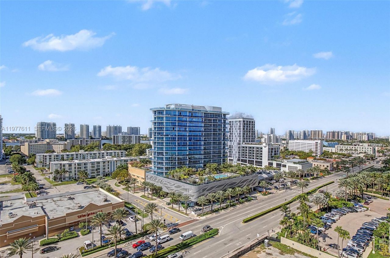 17475 Collins Ave, Unit 904, Miami Beach, FL 33160 Photo