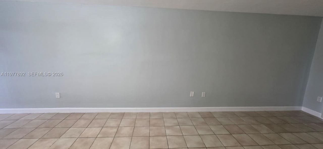 7570 SW 82nd St, Unit F110, Miami, FL 33143 Photo