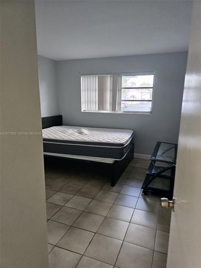 7570 SW 82nd St , Unit F110, Miami, FL 33143 Photo