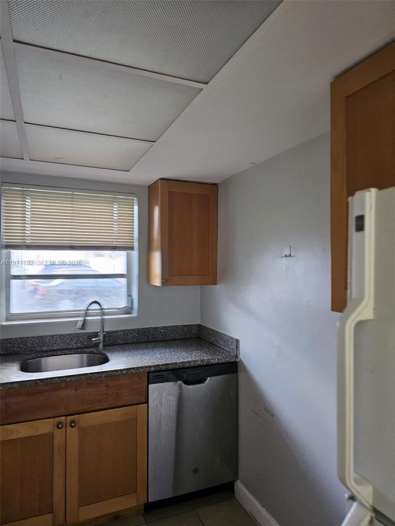 7570 SW 82nd St , Unit F110, Miami, FL 33143 Photo