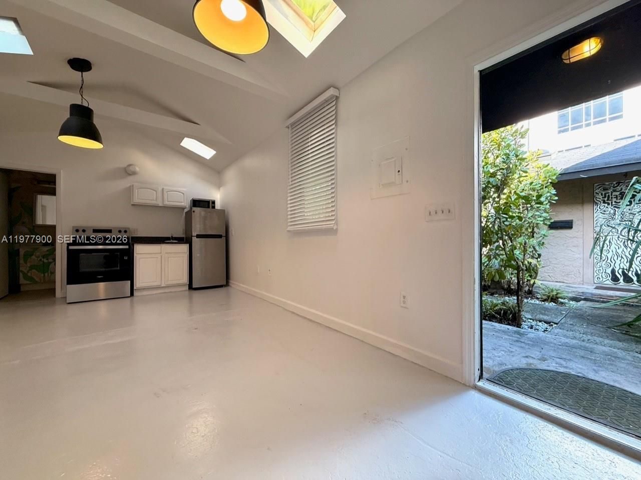 118 NW 24th St, Miami, FL 33127 Photo