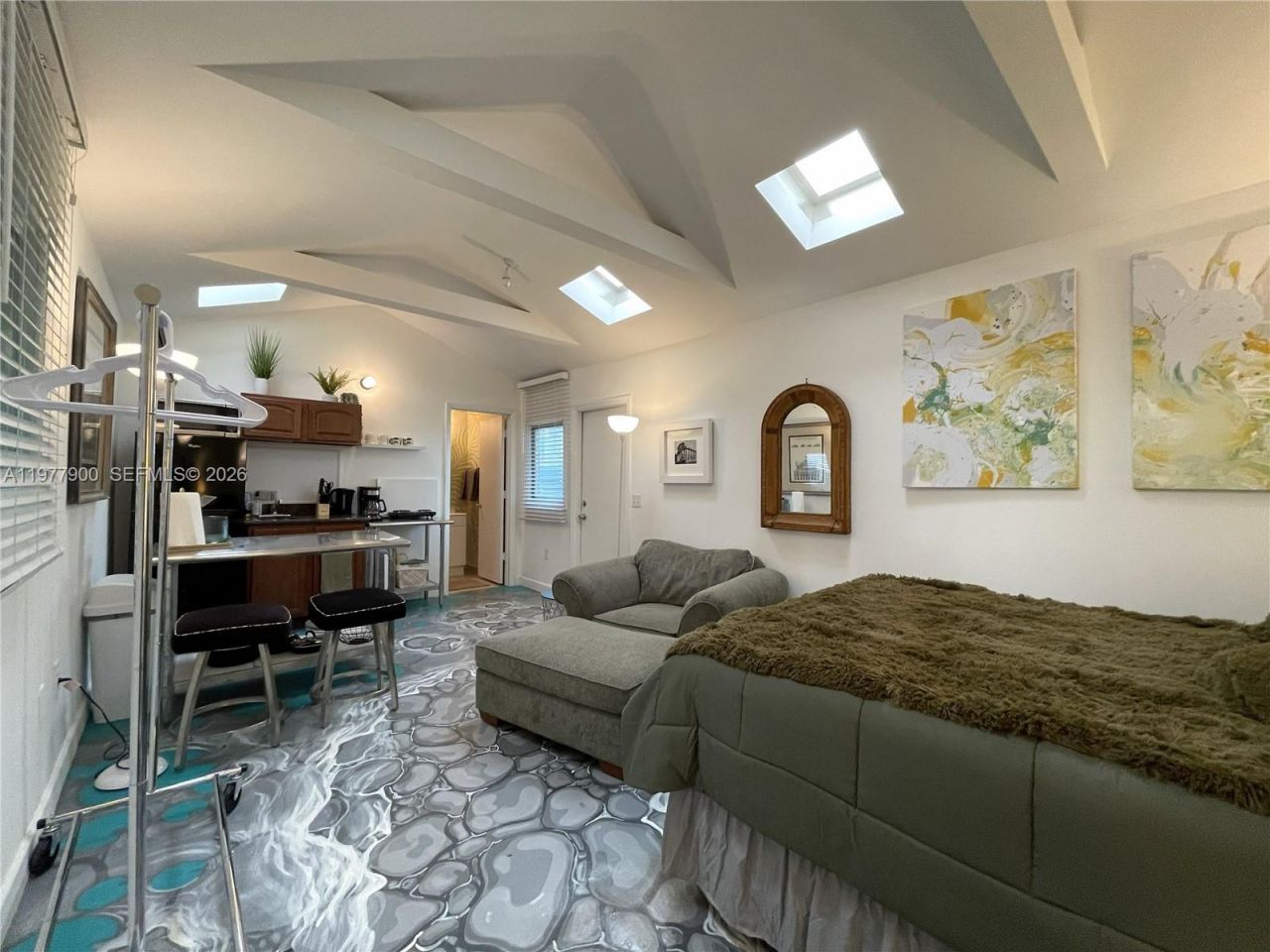 118 NW 24th St, Miami, FL 33127 Photo