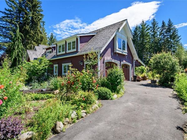 7679 Victor Lane , Fanny Bay, BC V0R 1W0