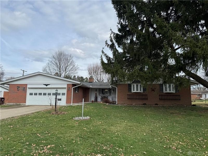 1038 Lark Lane, Xenia Township, OH 45385 Photo 2