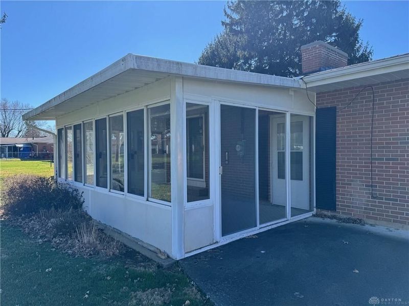 1038 Lark Lane, Xenia Township, OH 45385 Photo 3