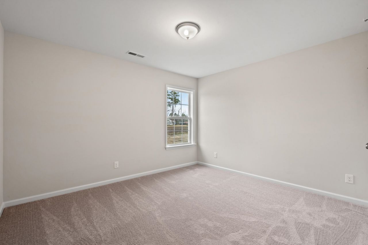 44 Bennington Ct Photo 11