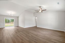 44 Bennington Ct photo 4