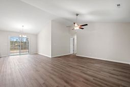 44 Bennington Ct photo 4