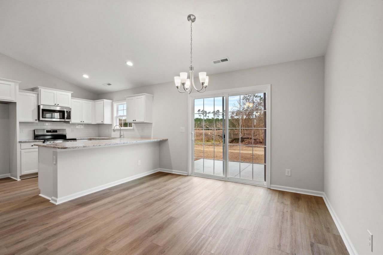 44 Bennington Ct Photo 5