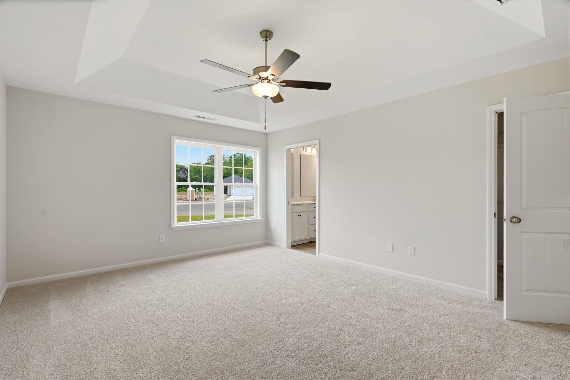 44 Bennington Ct Photo 9