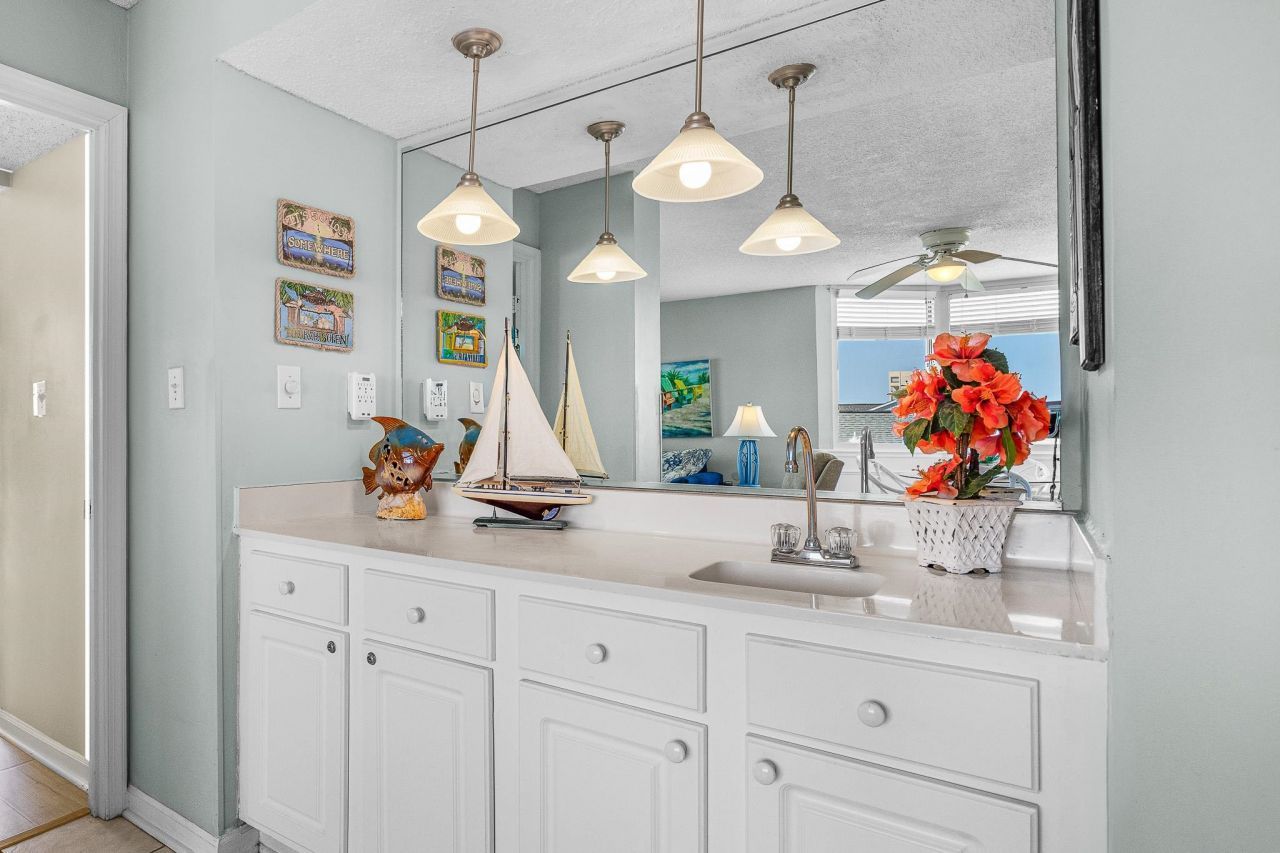 5806 North Ocean Blvd. Photo 17