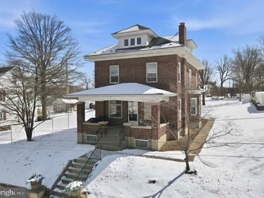 3756 W WALNUT STREET, ALLENTOWN, PA 18104