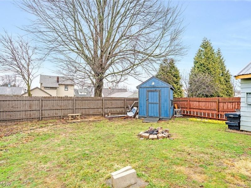 1634 Meadowbrook Avenue, Youngstown, OH 44514 Photo 13