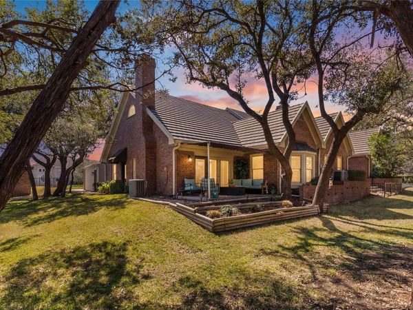 28 Tournament WAY, Unit F-26, The Hills, TX 78738