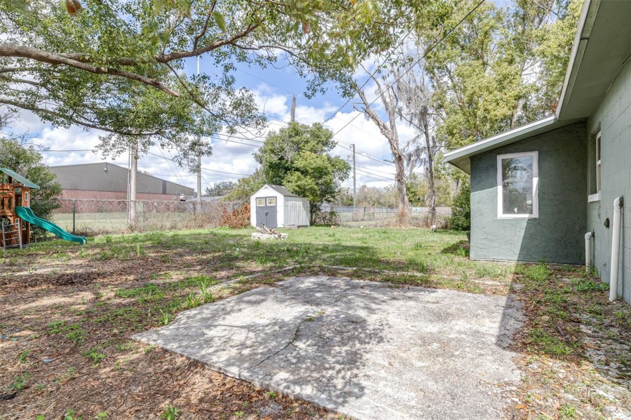 2584 Edmond Circle , Auburndale, FL 33823 Photo