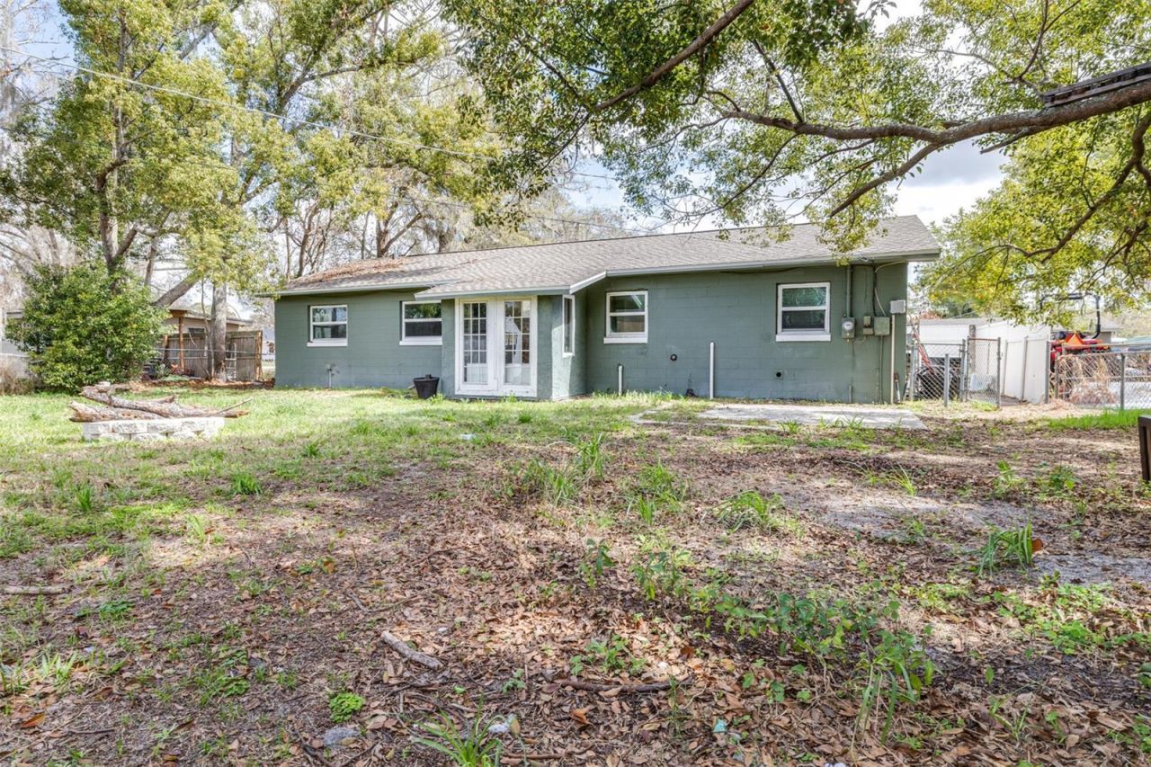 2584 Edmond Circle , Auburndale, FL 33823 Photo