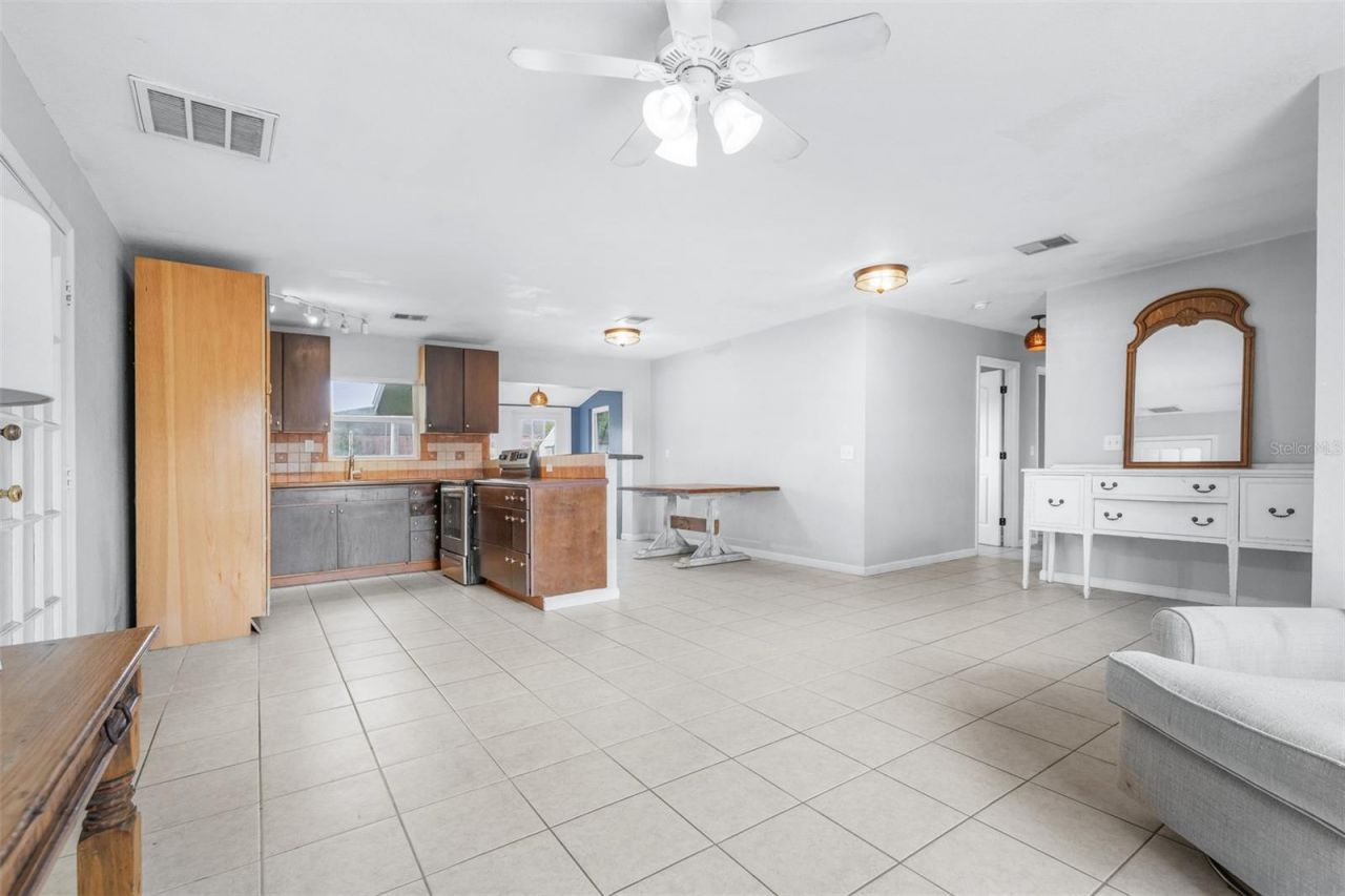 2584 Edmond Circle , Auburndale, FL 33823 Photo