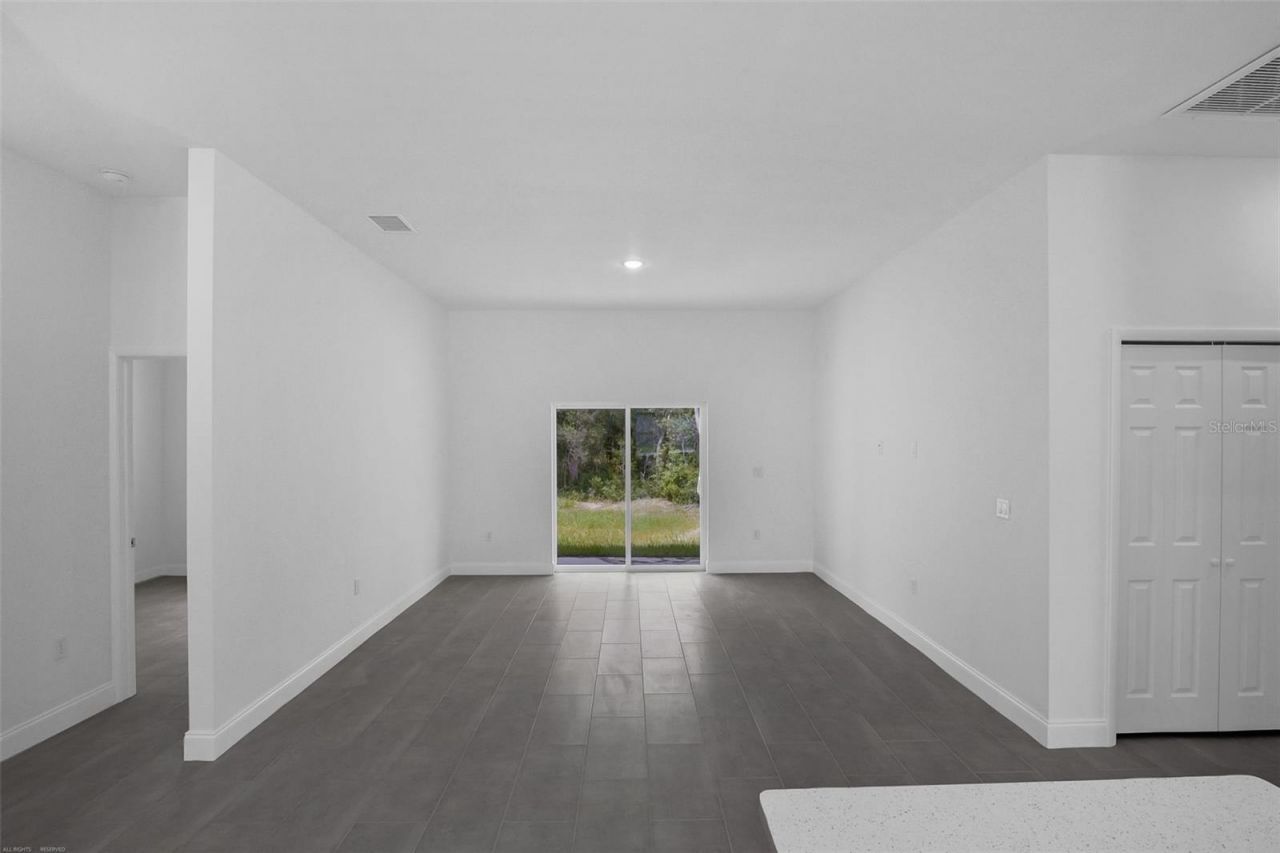 20563 SW Rainbow Lakes Boulevard , Dunnellon, FL 34431 Photo