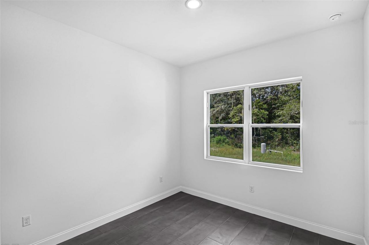 20563 SW Rainbow Lakes Boulevard , Dunnellon, FL 34431 Photo