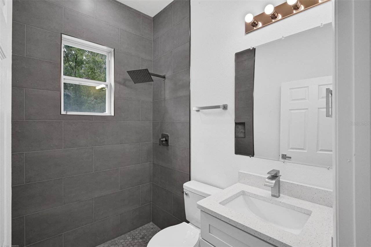 20563 SW Rainbow Lakes Boulevard , Dunnellon, FL 34431 Photo