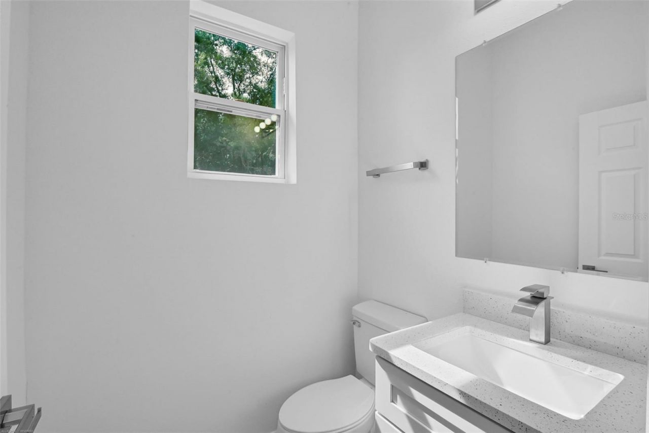 20563 SW Rainbow Lakes Boulevard , Dunnellon, FL 34431 Photo