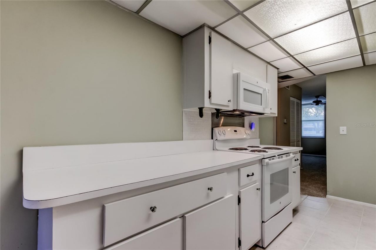 4890 Bay Street Ne, Unit 231, Saint Petersburg, FL 33703 Photo