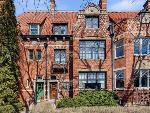 1222 E 56th Street, Chicago, IL 60637