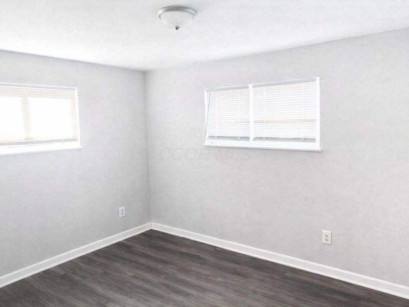 3585 Cushing Drive, Columbus, OH 43227 Photo 4