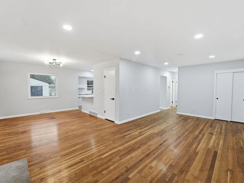 169 Flint Ridge Drive, Columbus, OH 43230 Photo 10