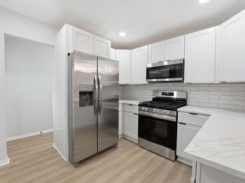 169 Flint Ridge Drive, Columbus, OH 43230 Photo 15