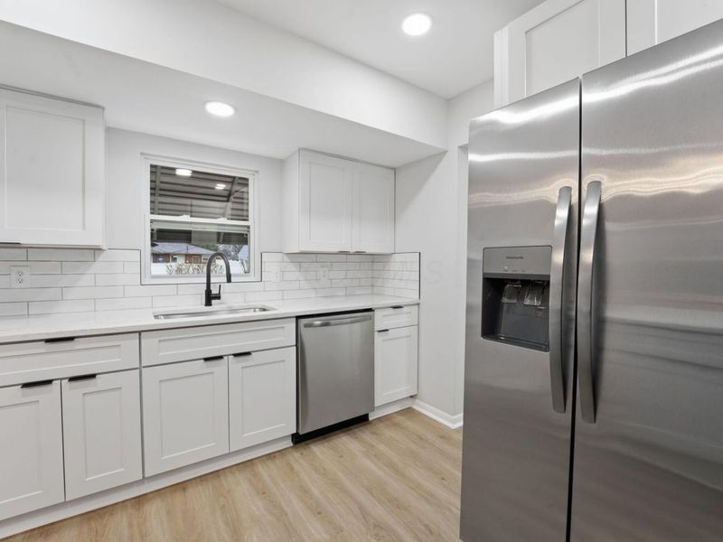 169 Flint Ridge Drive, Columbus, OH 43230 Photo 17