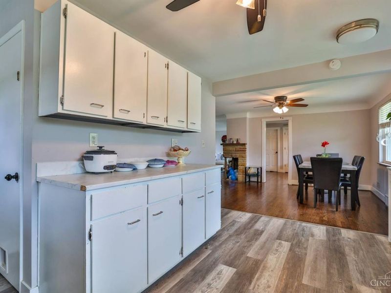 8698 Cox Road, West Chester, OH 45069 Photo 8