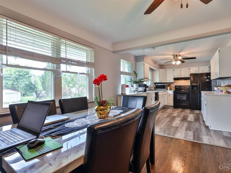 8698 Cox Road, West Chester, OH 45069 Photo 9