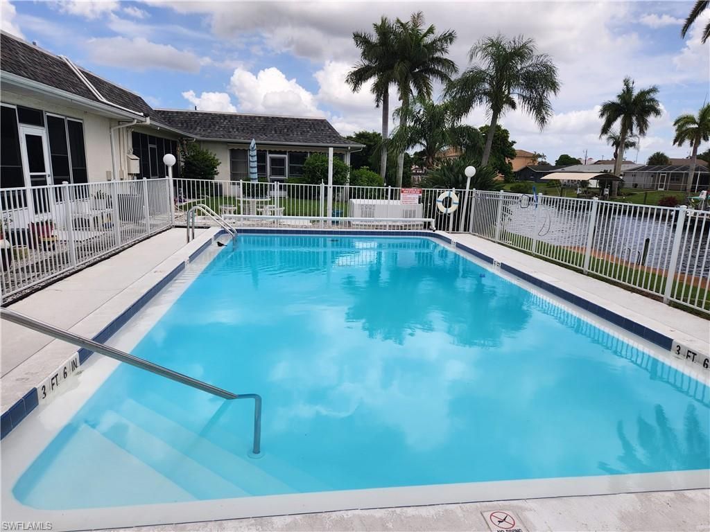 1220 SE 40th St , Unit 6, Cape Coral, FL 33904 Photo