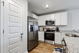 1609 King Oaks Loop photo 4