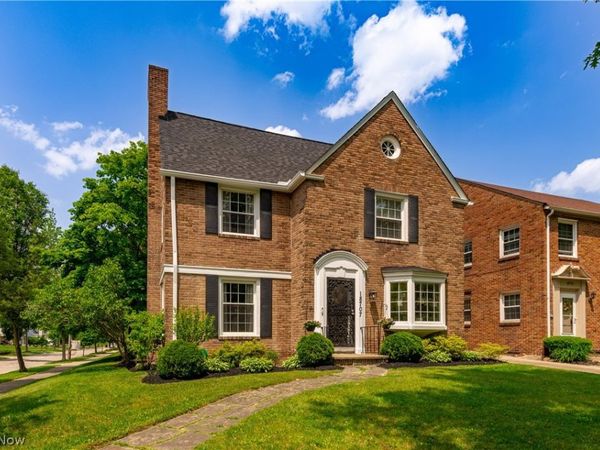 18707 Scottsdale Boulevard , Shaker Heights, OH 44122