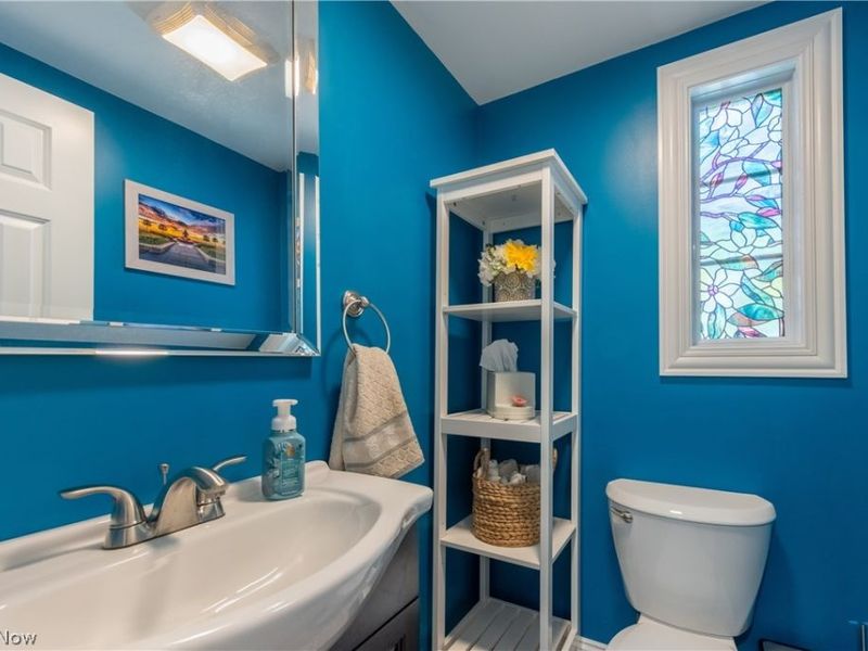 18707 Scottsdale Boulevard, Shaker Heights, OH 44122 Photo 18