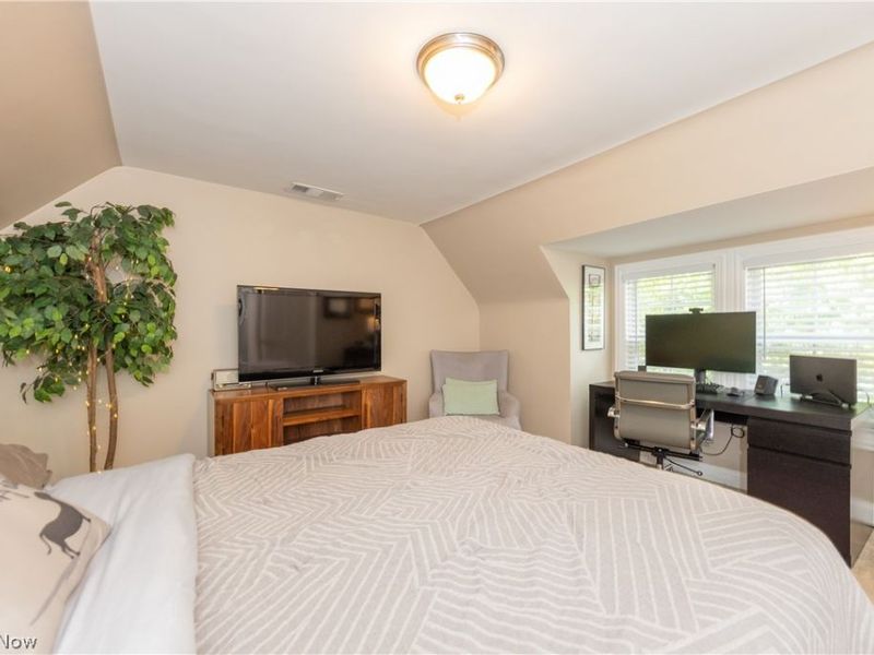 18707 Scottsdale Boulevard, Shaker Heights, OH 44122 Photo 34