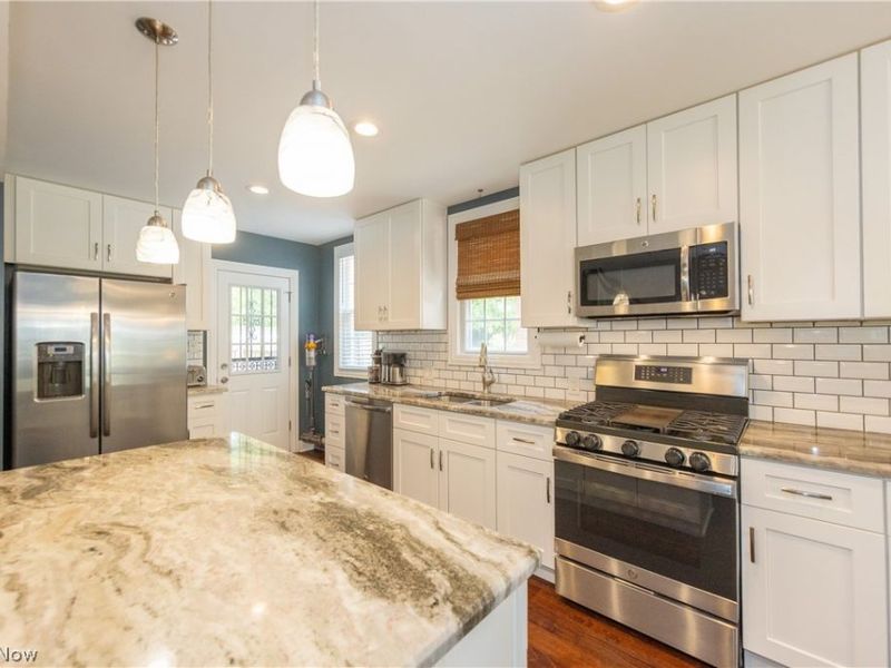 18707 Scottsdale Boulevard, Shaker Heights, OH 44122 Photo 6