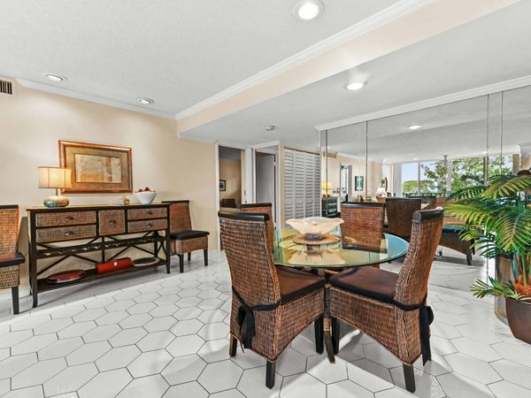 4838 Esedra Court, Unit 206, Lake Worth, FL 33467